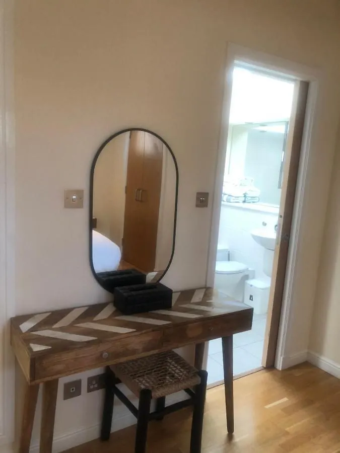 Apartmán Private Parking 2 Bed 2 Bath Edinburgh Velká Británie