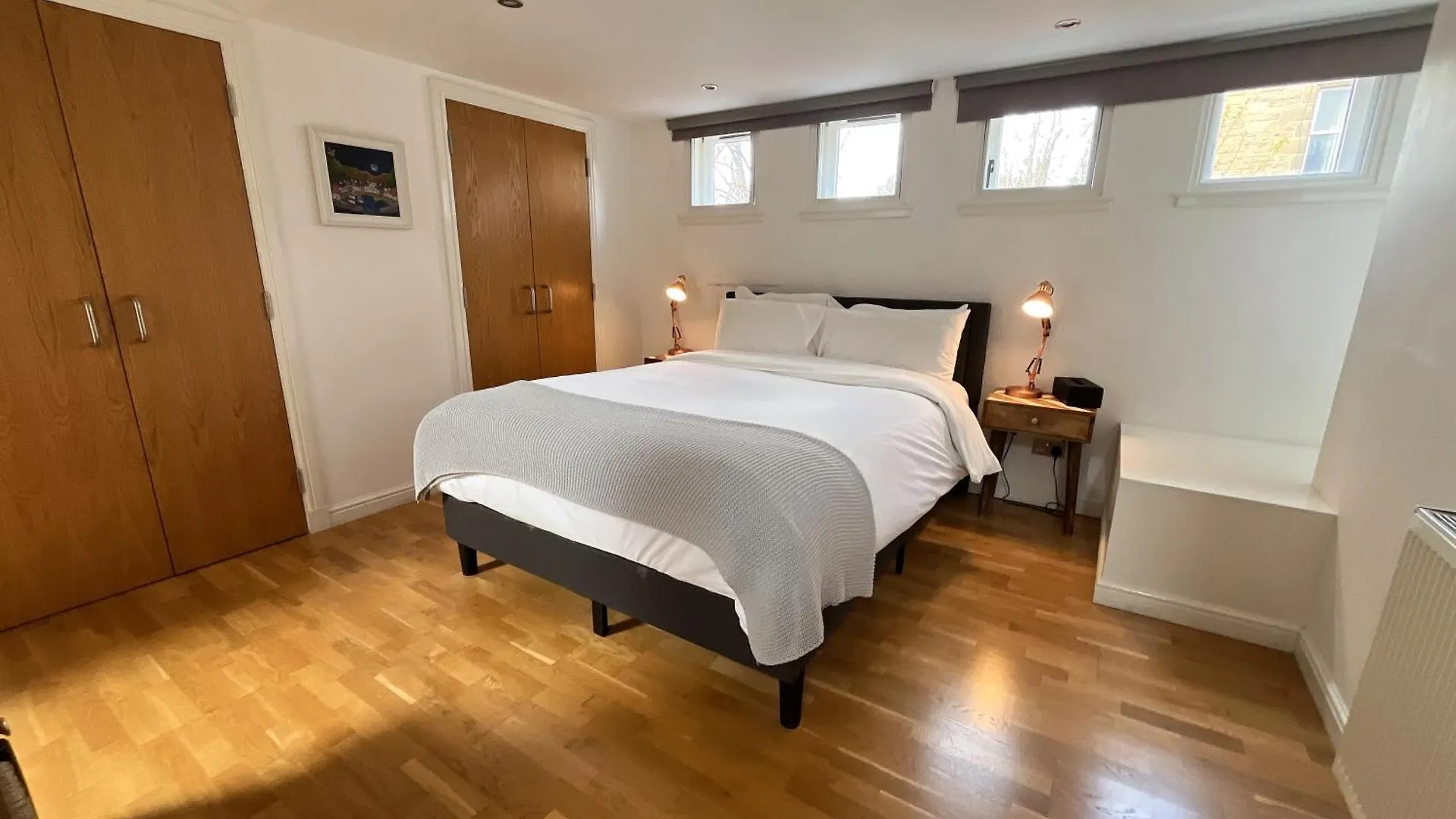 Private Parking 2 Bed 2 Bath Apartment Edinburgh United Kingdom